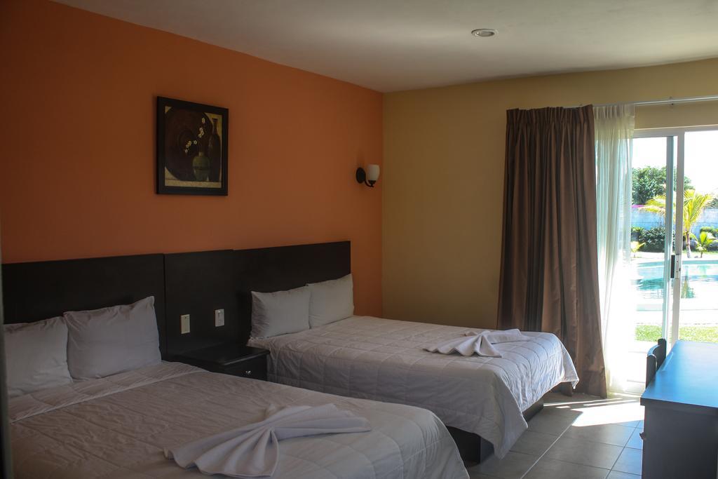 Lua Hotel Чампотон Номер фото