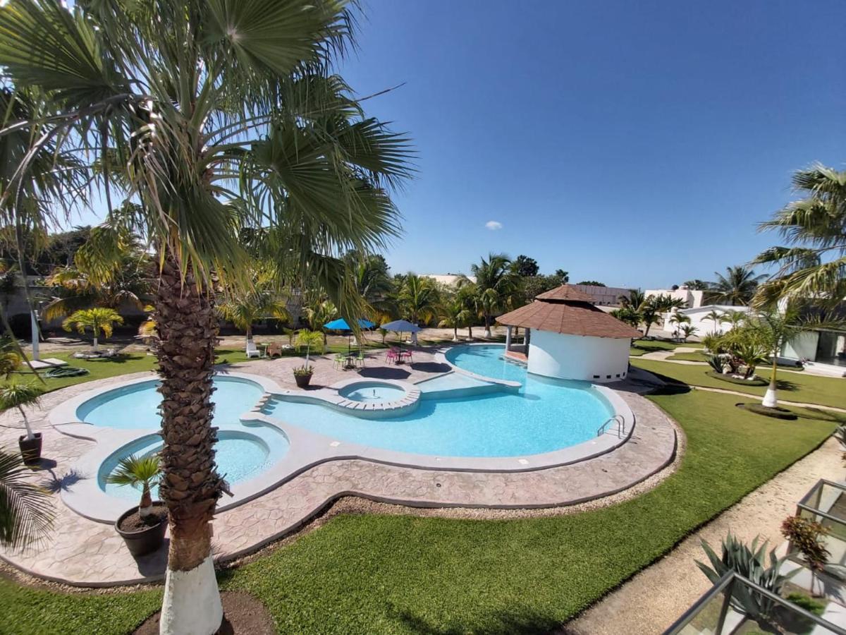 Lua Hotel Чампотон Экстерьер фото